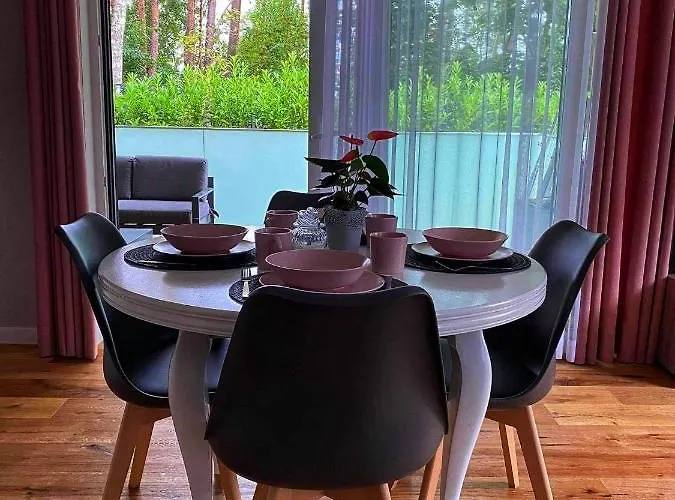 W Obiekcie Platinum レバル