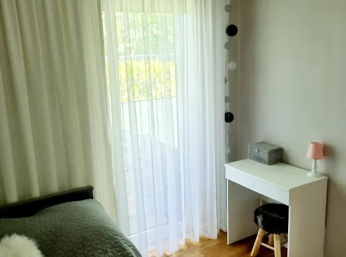 W Obiekcie Platinum アパート レバル