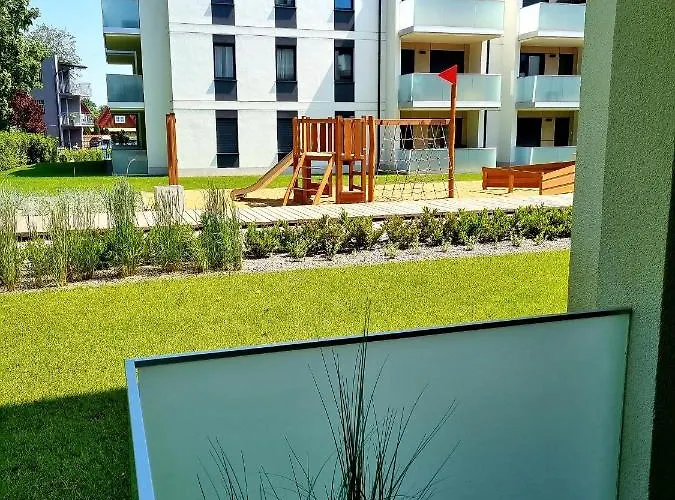 W Obiekcie Platinum レバル